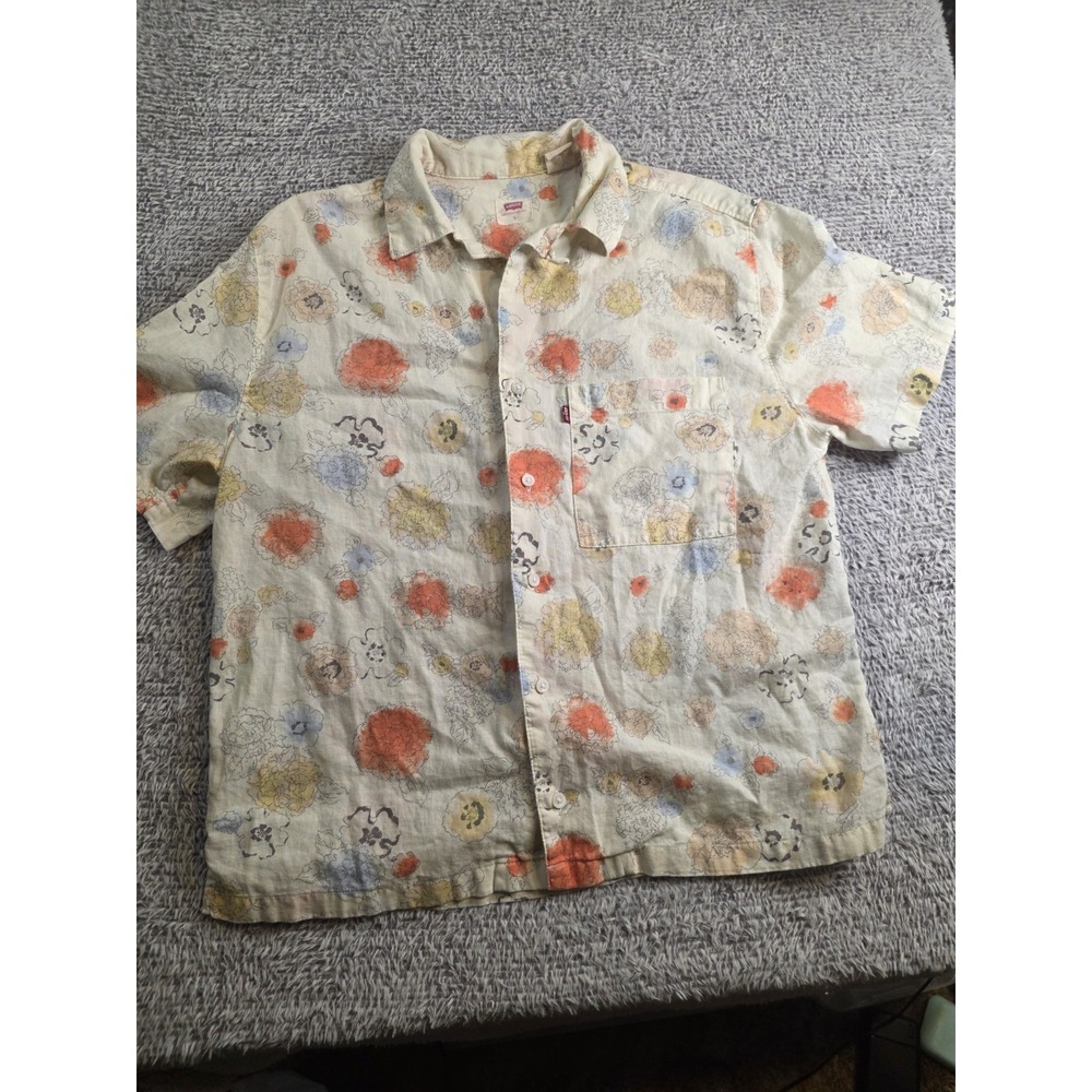 Womens Levi Button Up Shirt